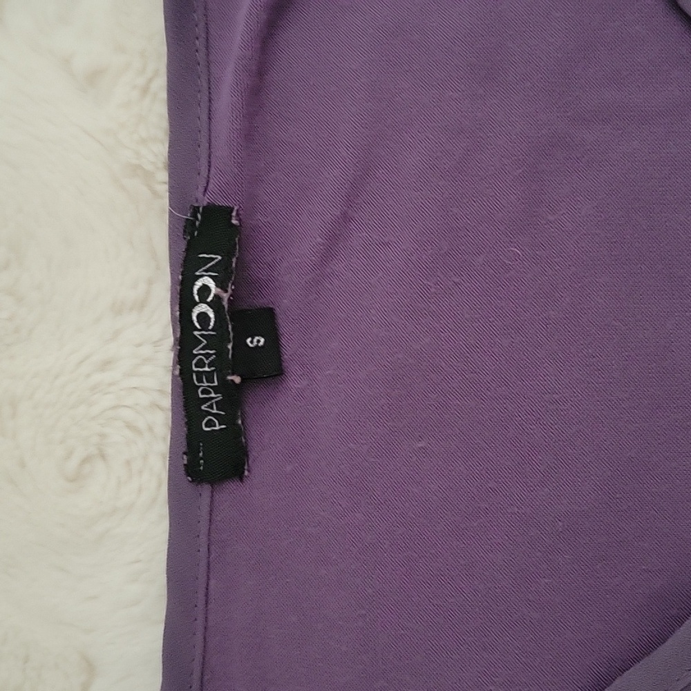 Papermoon Emani Flutter Sleeve Top - Picture 5 of 6